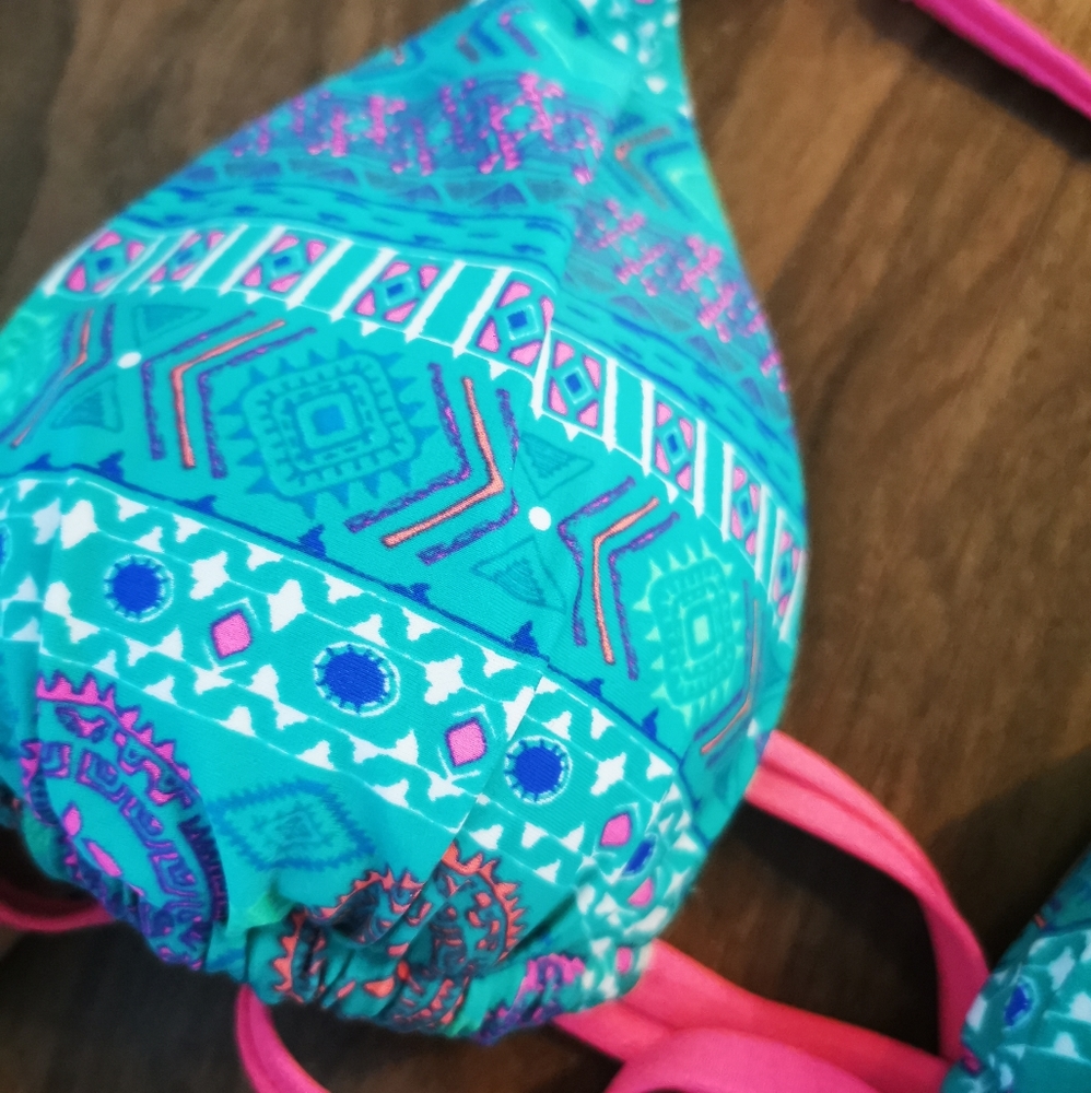 Bikini Top - Picture 2 of 3